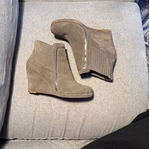 Dolce Vita Women's Wedge Ankle Boots - Gray